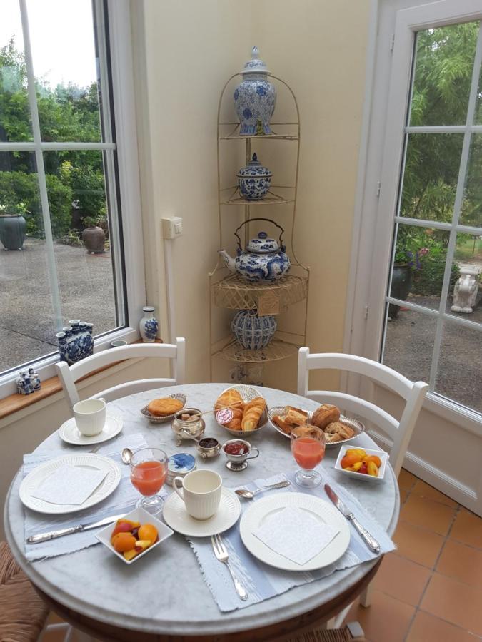 La Maison Des Thermes, Chambre D'Hote Saintes Eksteriør bilde